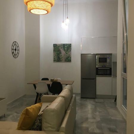 Apartamento Nuevo En Casa Tipo Palacio Cádiz Exteriör bild
