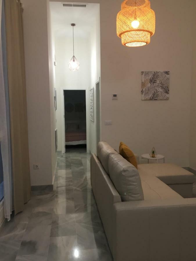Apartamento Nuevo En Casa Tipo Palacio Cádiz Exteriör bild